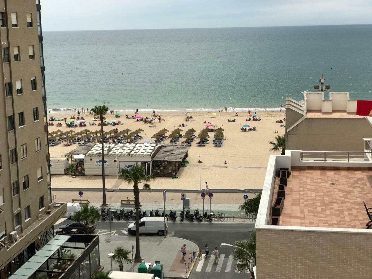 Apartamento Masai Victoria Beach. A 100 Metros De La Playa.