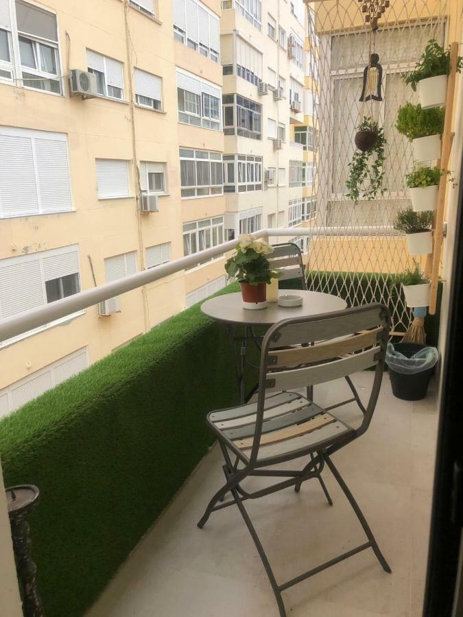 Masai Victoria Beach. A 100 Metros De La Playa. Apartamento Cádis